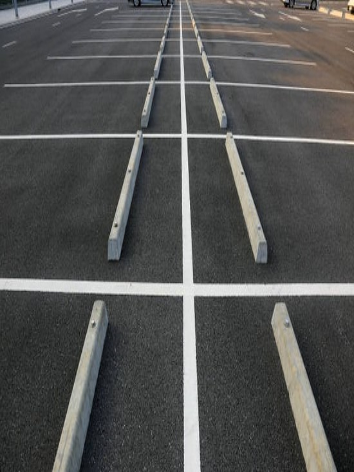 Sydney Car park line marking