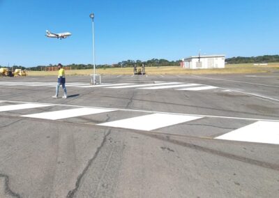 airport line marking